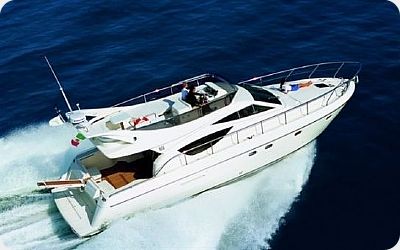 Ferretti 460