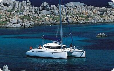 Fountaine Pajot Lavezzi 40