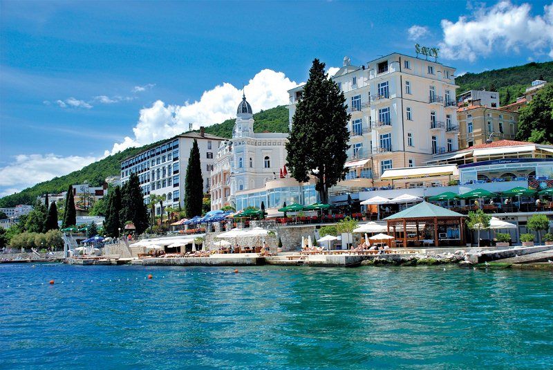 Hotel Savoy