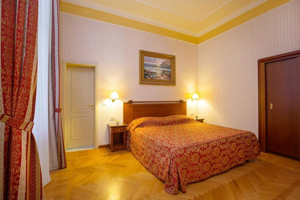 Hostel Carnevale